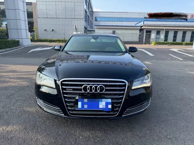 鄭州14年奧迪A8L1