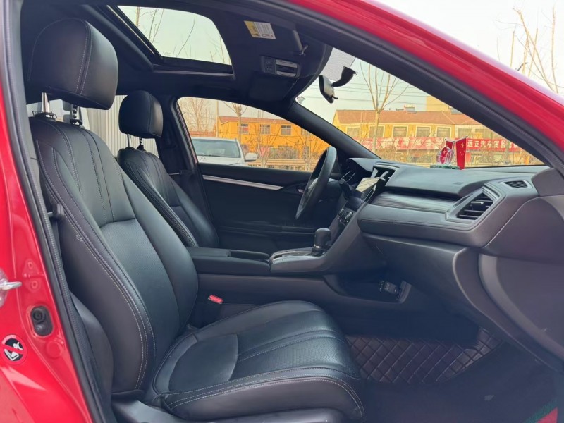 济宁22年本田思域4