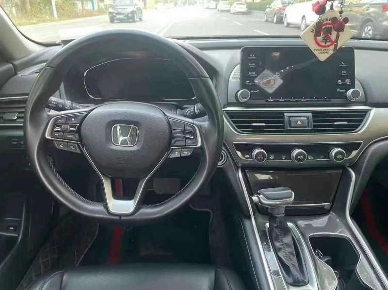 佛山21年本田雅阁4