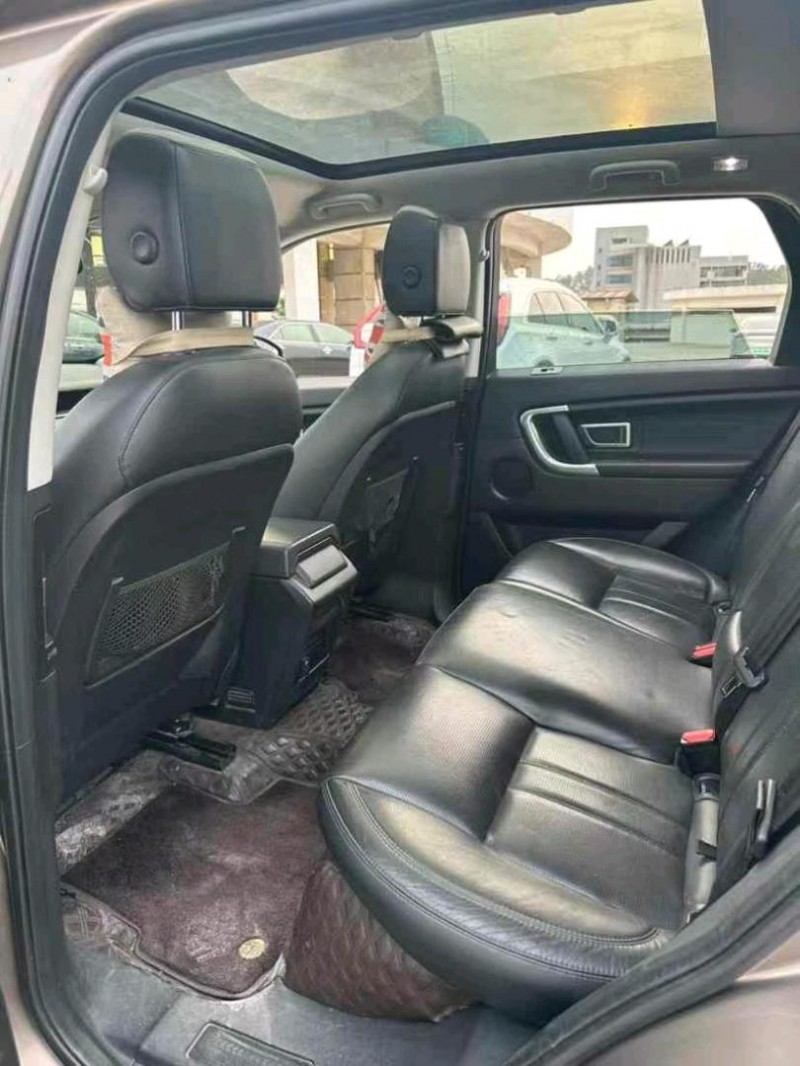 东莞17年路虎发现神行6