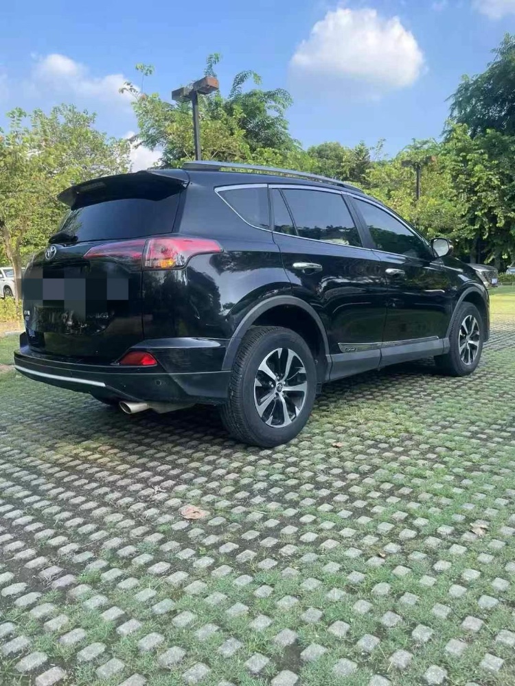 东莞19年丰田RAV4荣放2