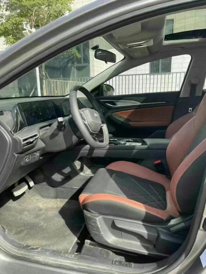 佛山23年长安汽车逸动6