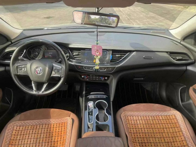 佛山23年别克君威6