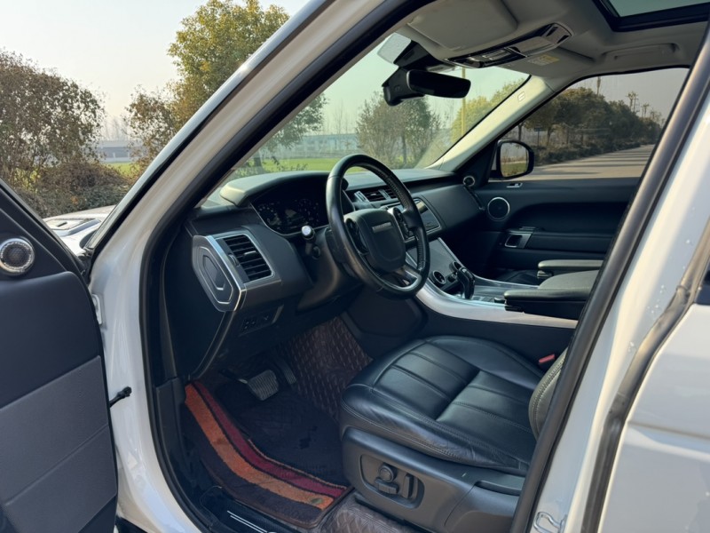 盐城19年路虎揽胜运动8