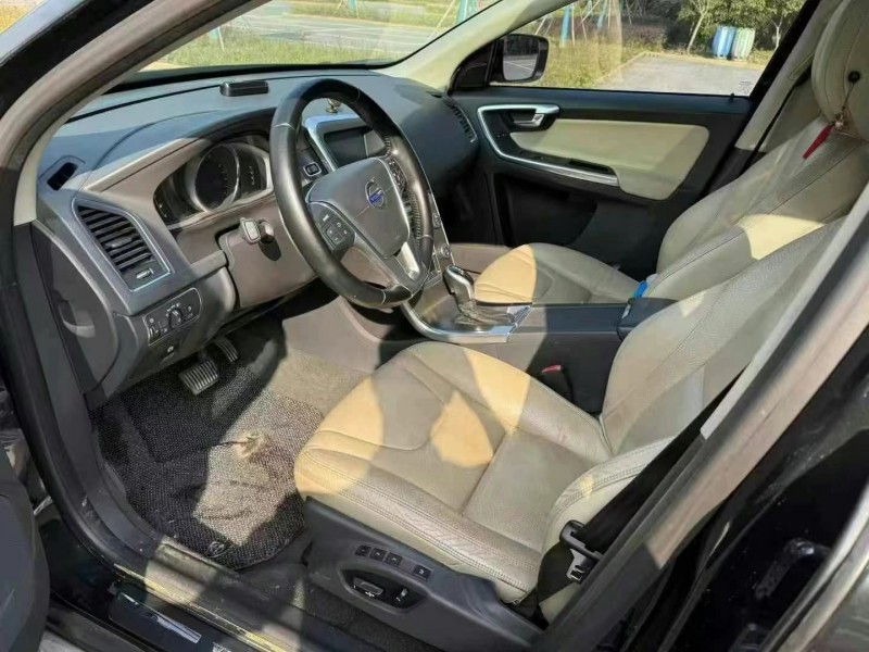 舟山14年沃爾沃XC608