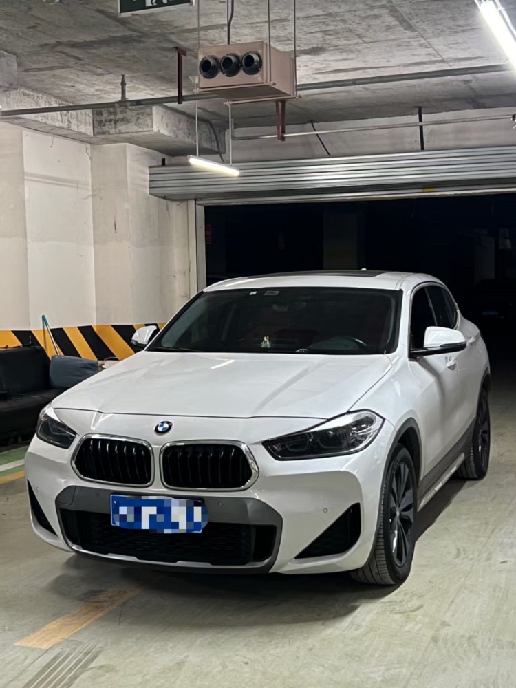 成都21年寶馬X22