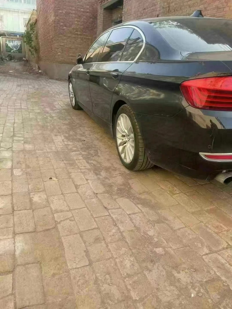 保定17年宝马5系7