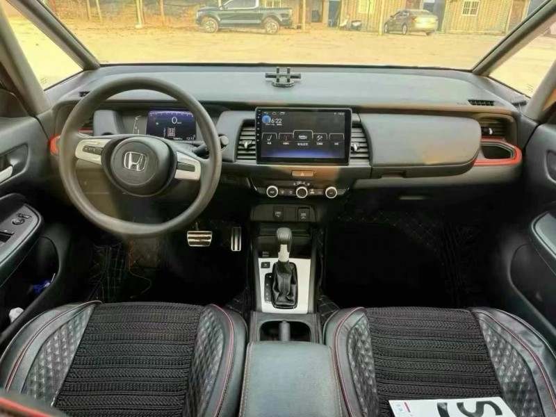 枣庄20年本田飞度5