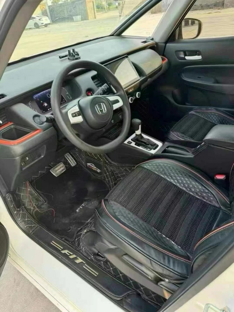 枣庄20年本田飞度6