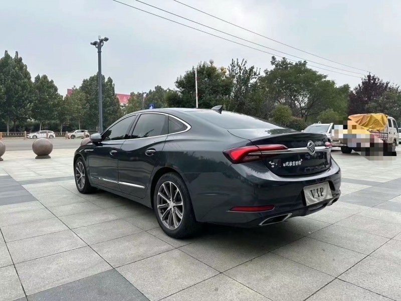 枣庄20年别克君越9