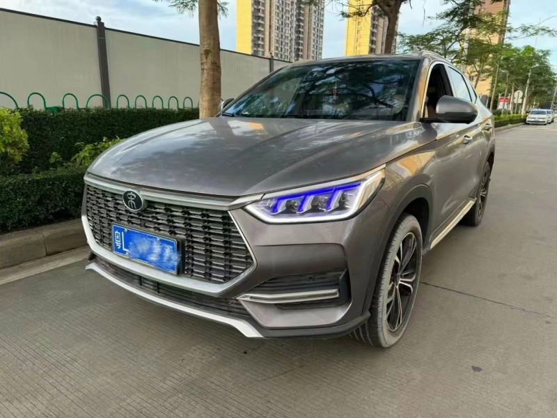 广州21年比亚迪宋2