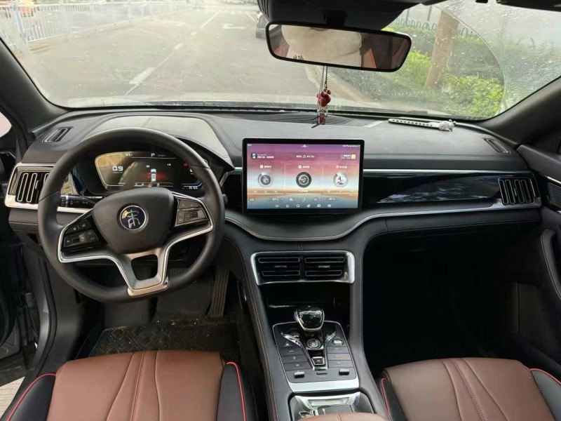 广州21年比亚迪宋6