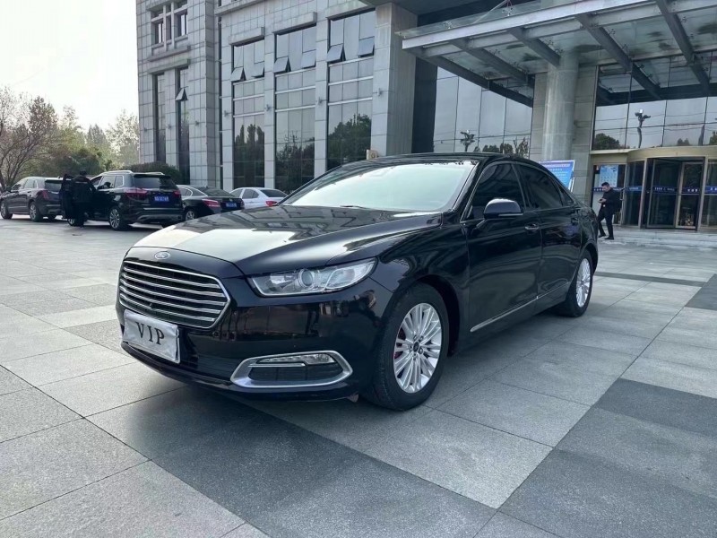 枣庄18年福特金牛座2