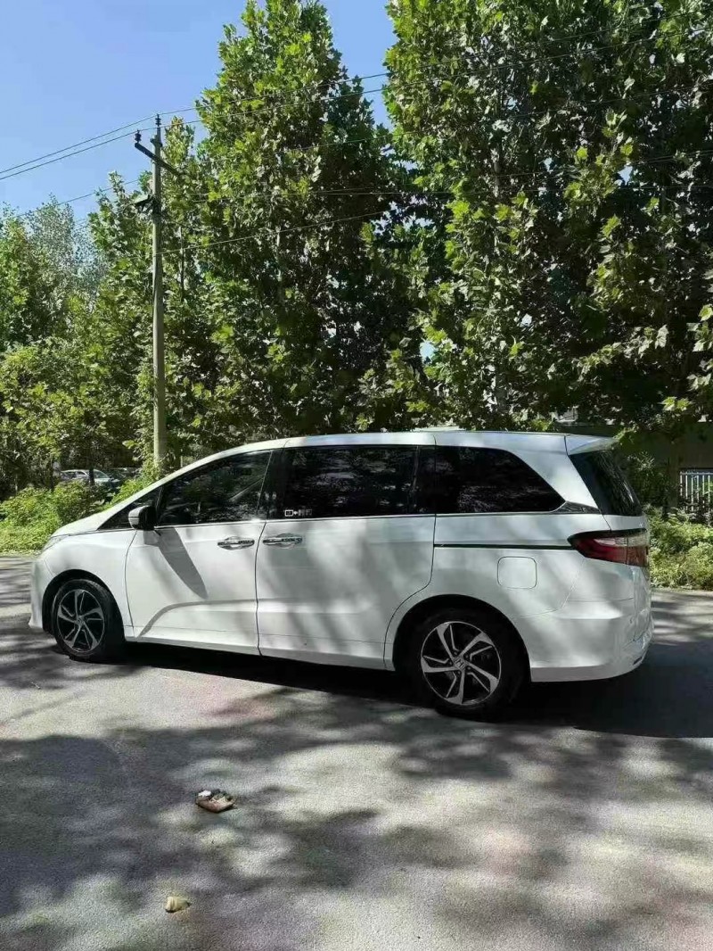 菏泽15年本田奥德赛8