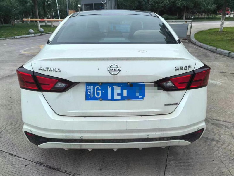 武汉22年日产天籁9