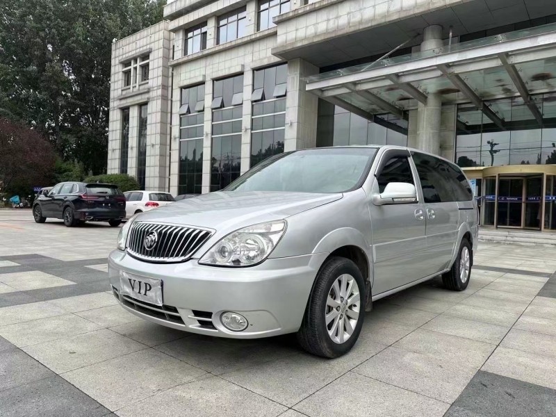 枣庄15年别克GL82