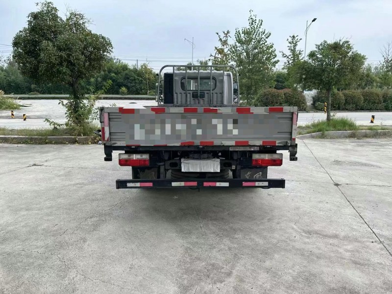 徐州23年东风多利卡9