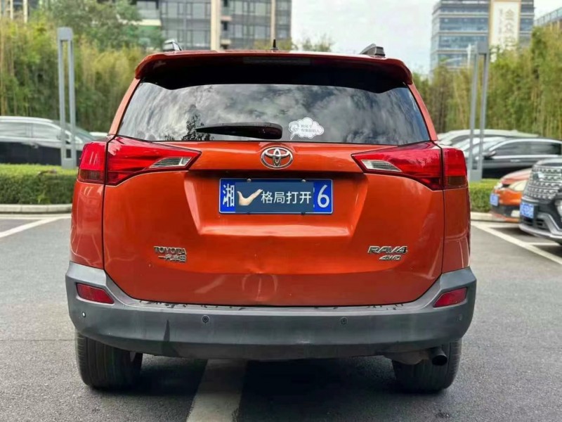 广州13年丰田RAV4荣放9