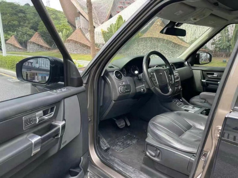 广州16年路虎发现5