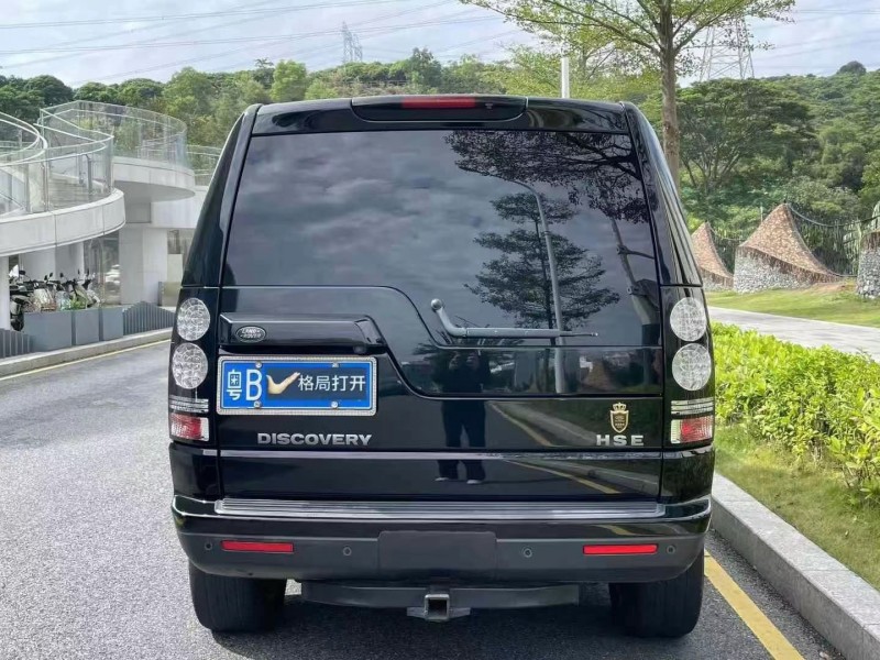 广州16年路虎发现9