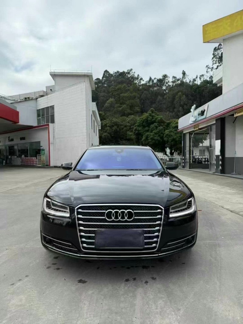 东莞12年奥迪A8L1