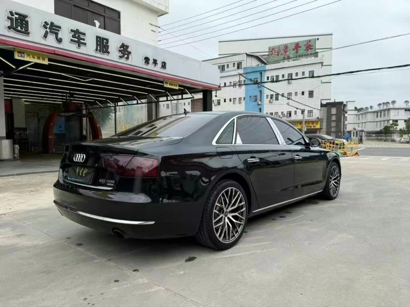 东莞12年奥迪A8L6