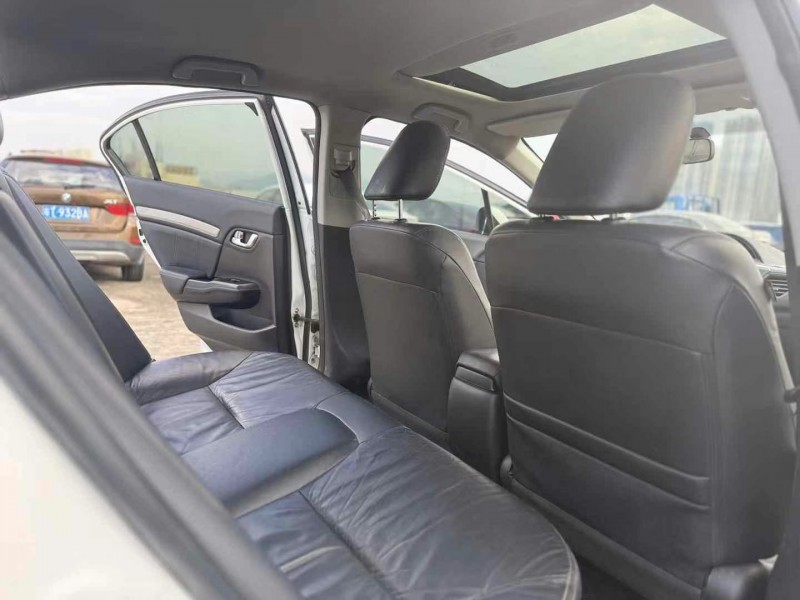 东莞14年本田思域8