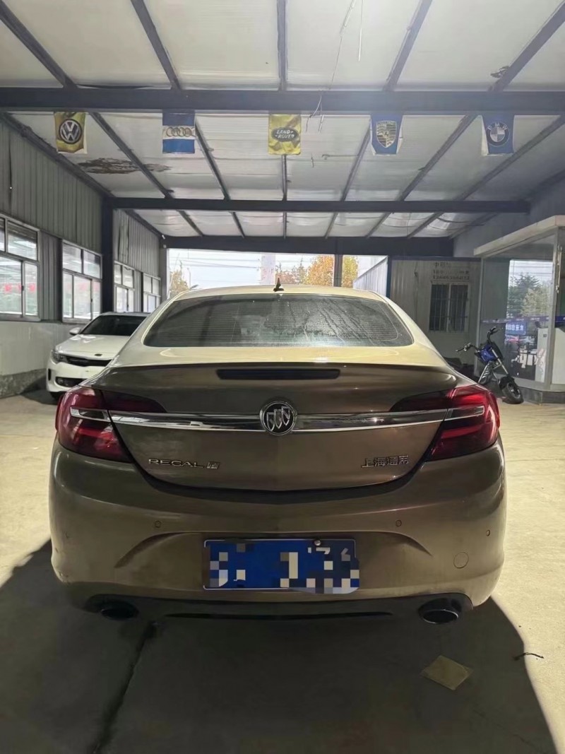 济宁14年别克君威4