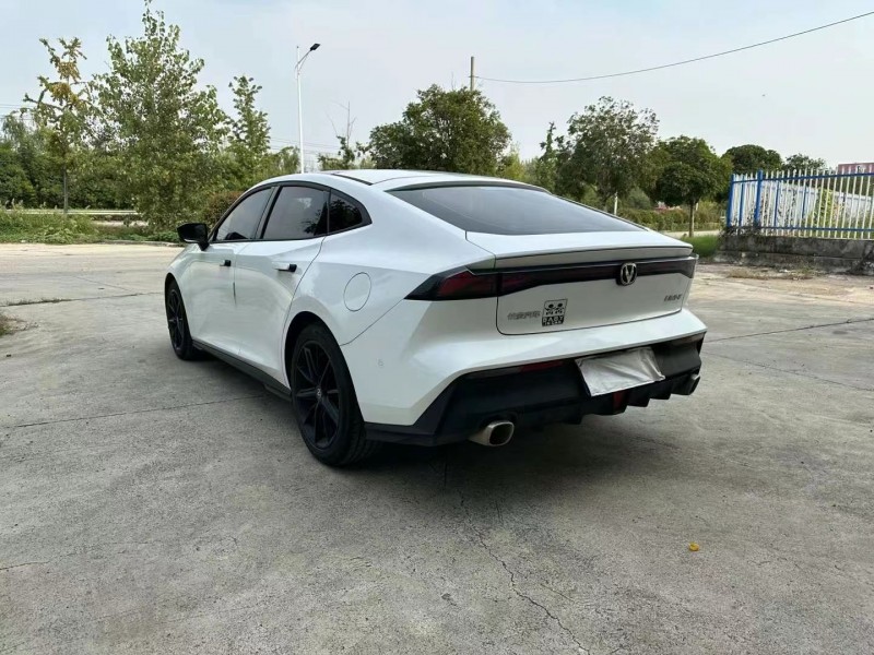 徐州22年长安汽车UNI-V8