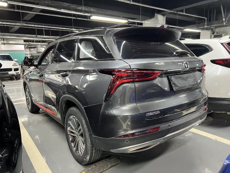 成都22年長安汽車CS758