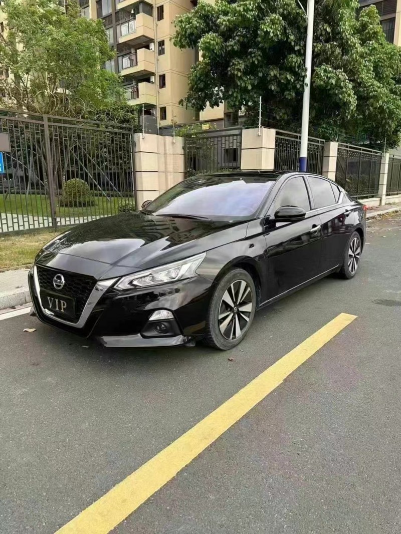 汕頭21年日產天籟2