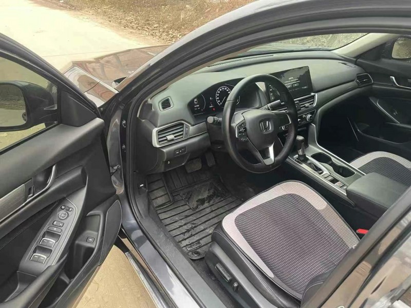 保定23年本田雅阁8