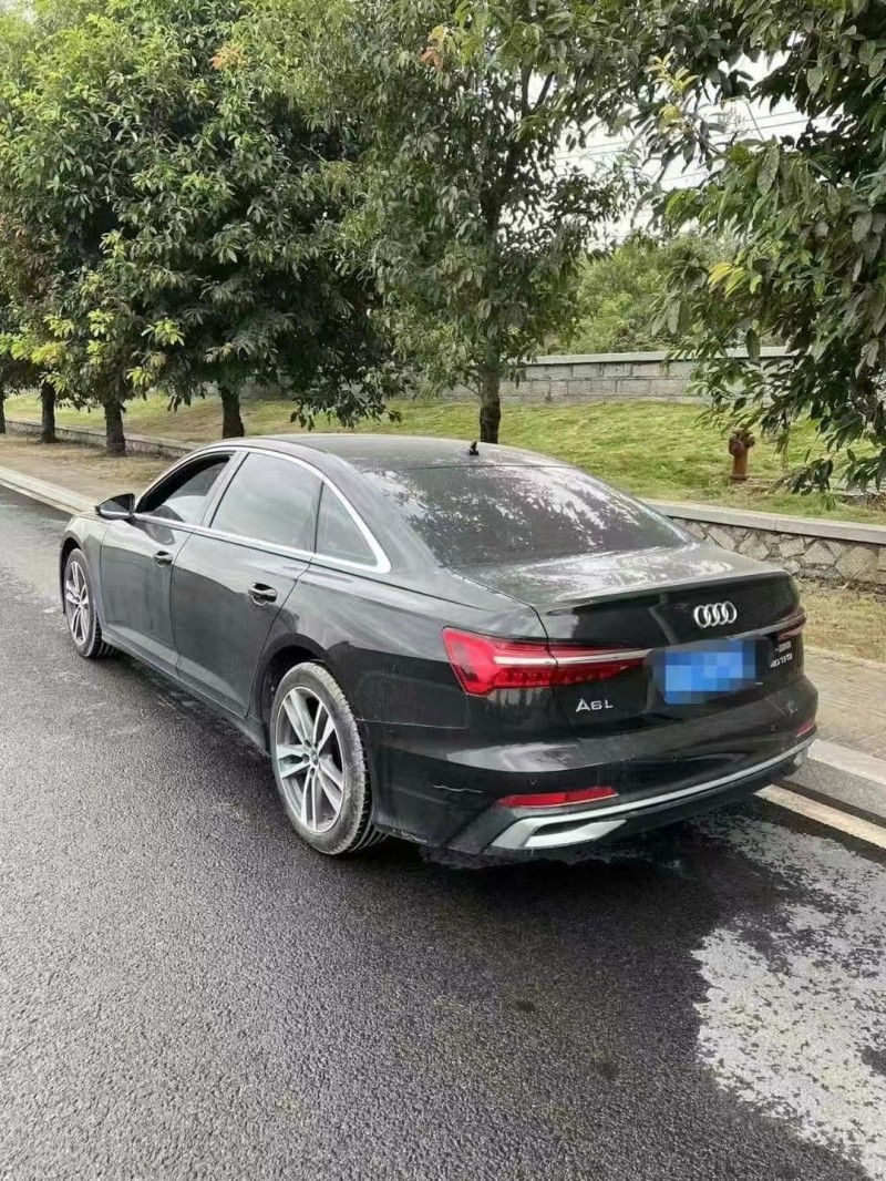 襄陽24年奧迪A6L6
