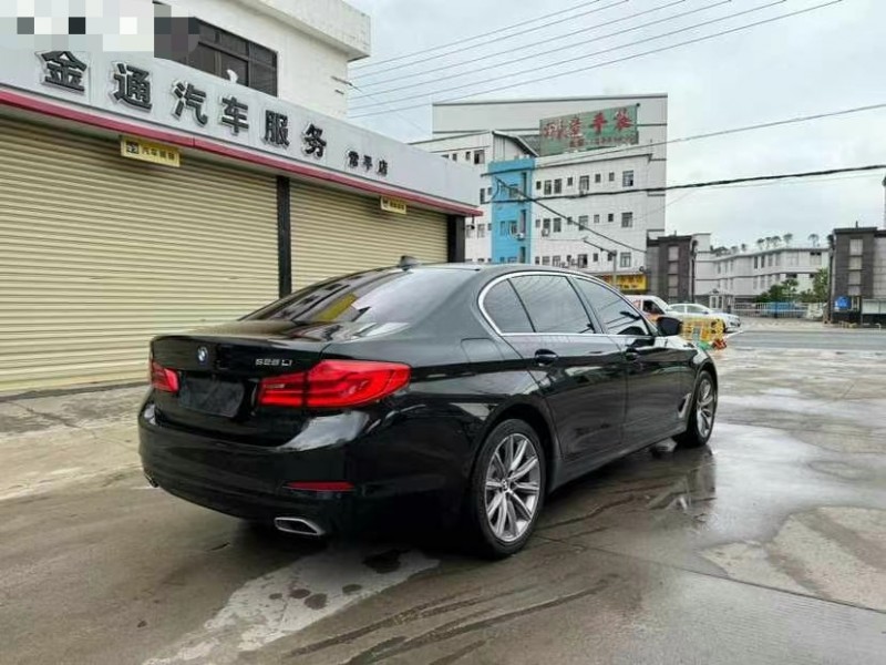 东莞17年宝马5系9