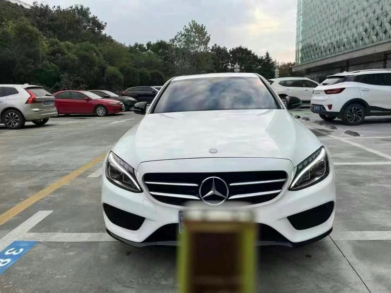 济宁16年奔驰C1