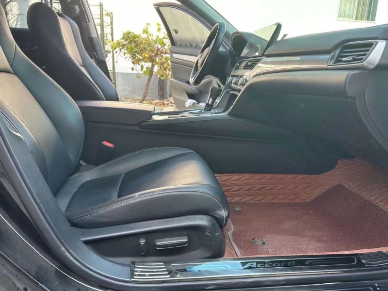 枣庄22年本田雅阁7