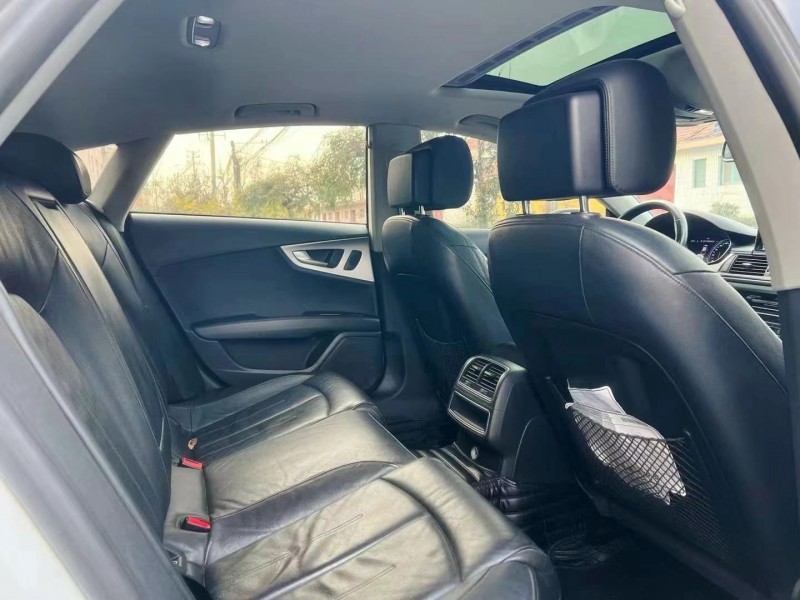 济宁17年奥迪A7L3