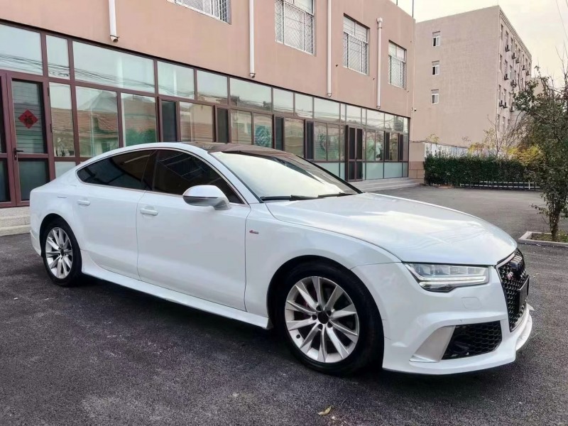 济宁17年奥迪A7L9