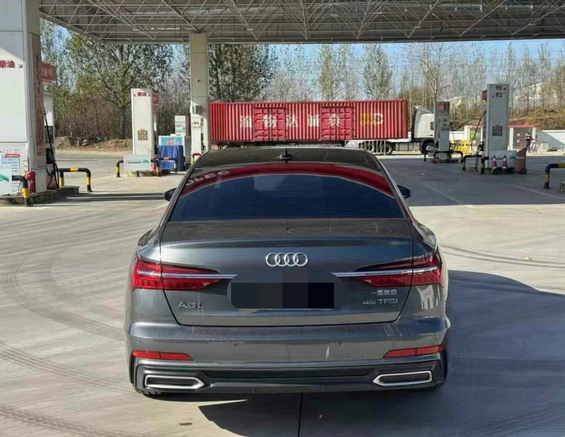 济宁20年奥迪A6L3