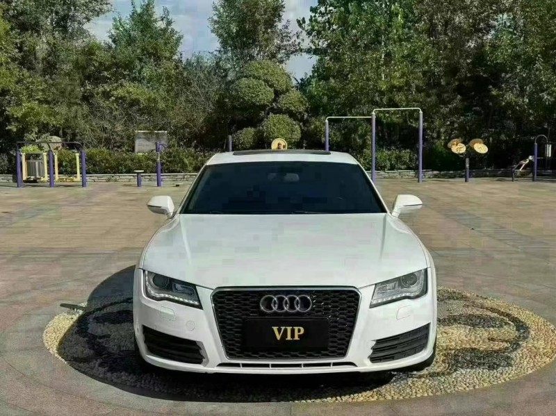 济宁14年奥迪A7L1