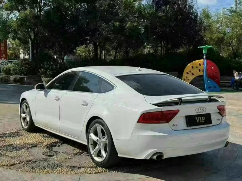 济宁14年奥迪A7L7