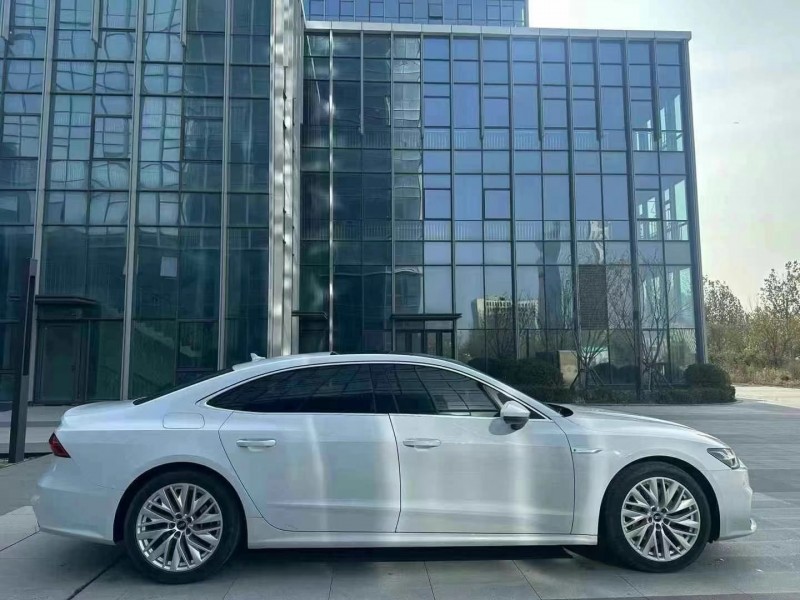 青岛23年奥迪A7L7