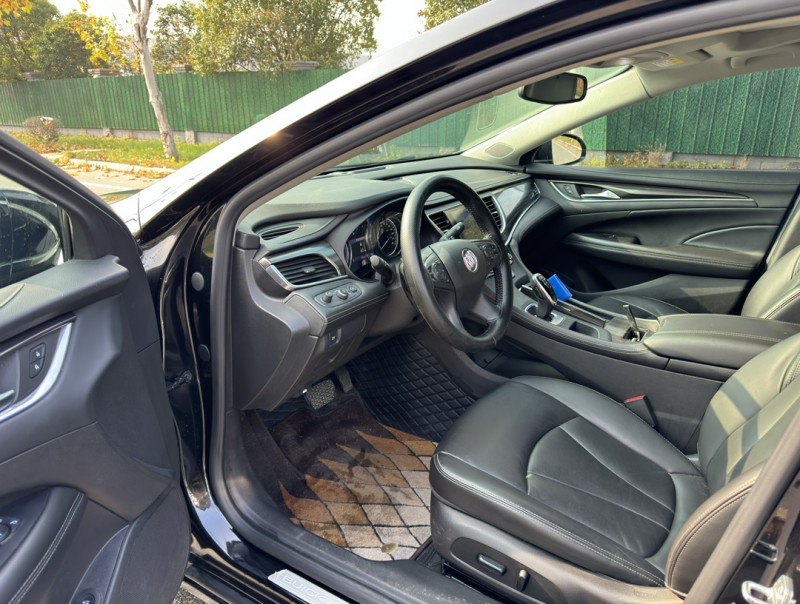 盐城21年别克君越6