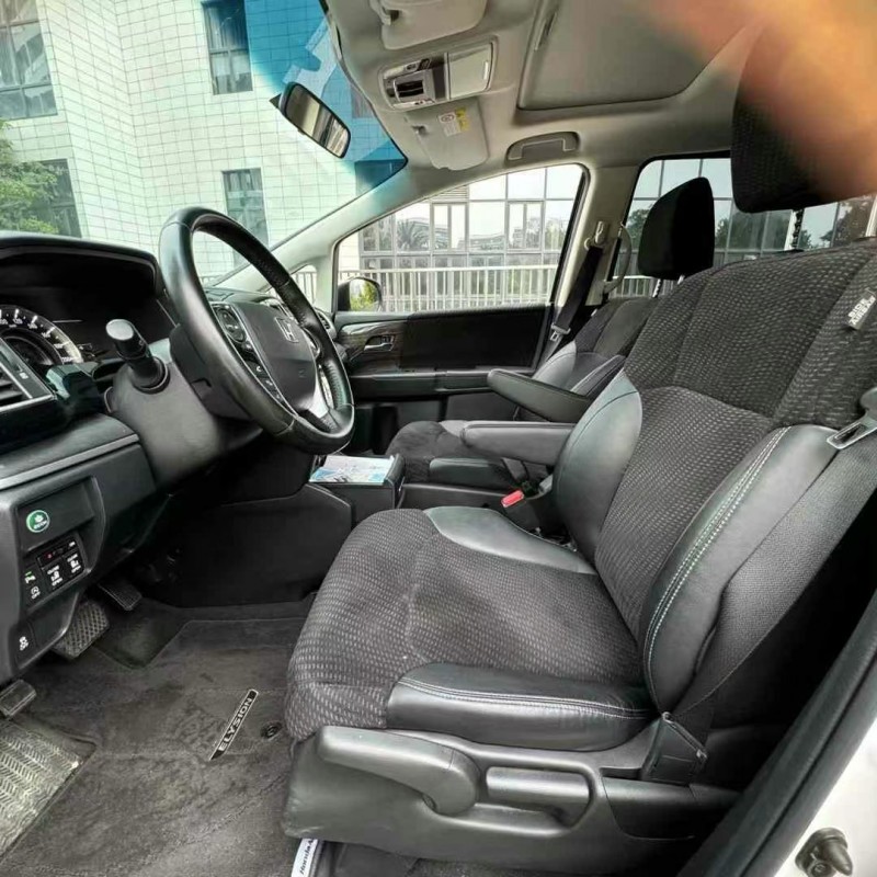 佛山19年本田艾力绅4