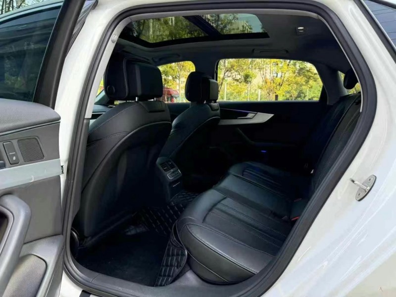 济宁22年奥迪A4L3