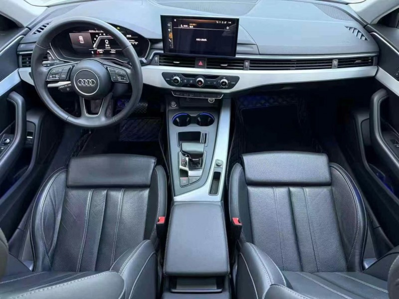 济宁22年奥迪A4L4