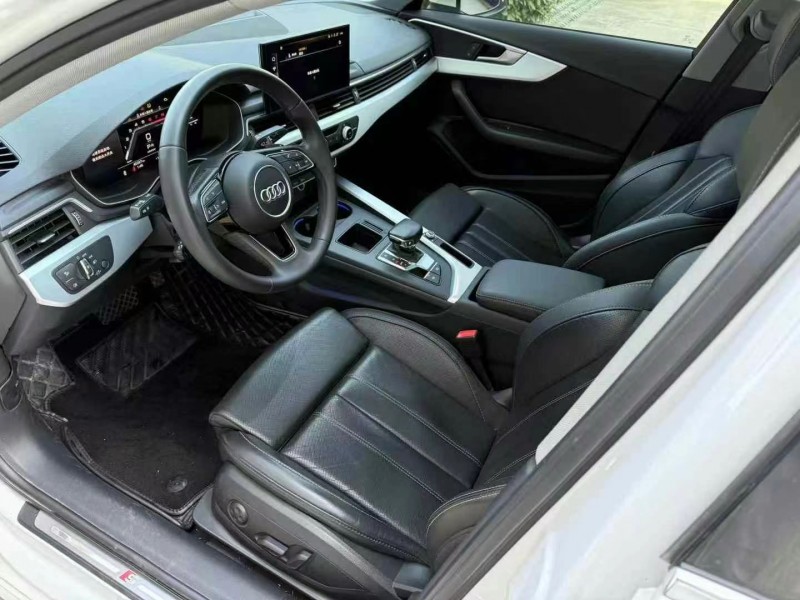 济宁22年奥迪A4L7