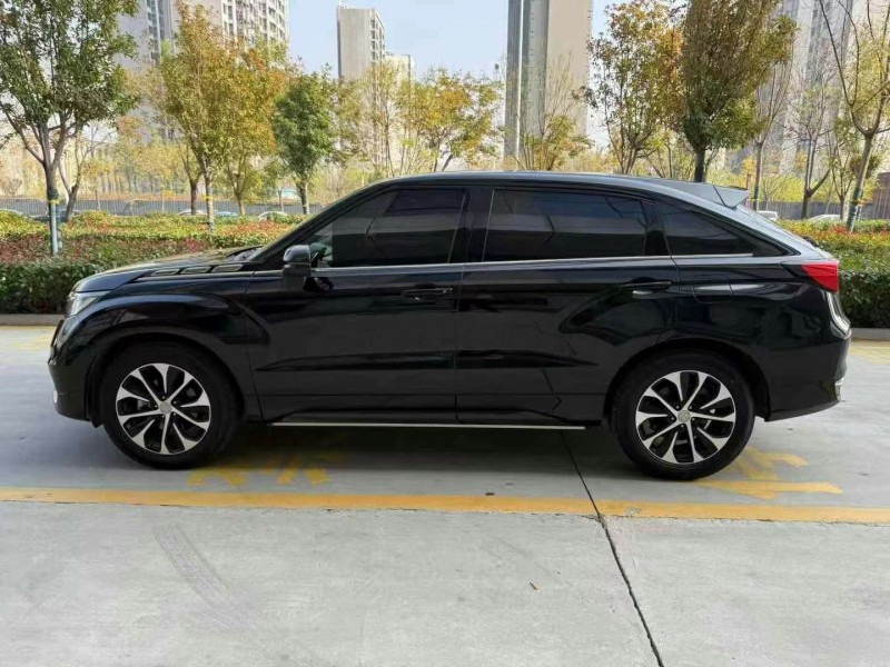 济宁18年本田冠道6