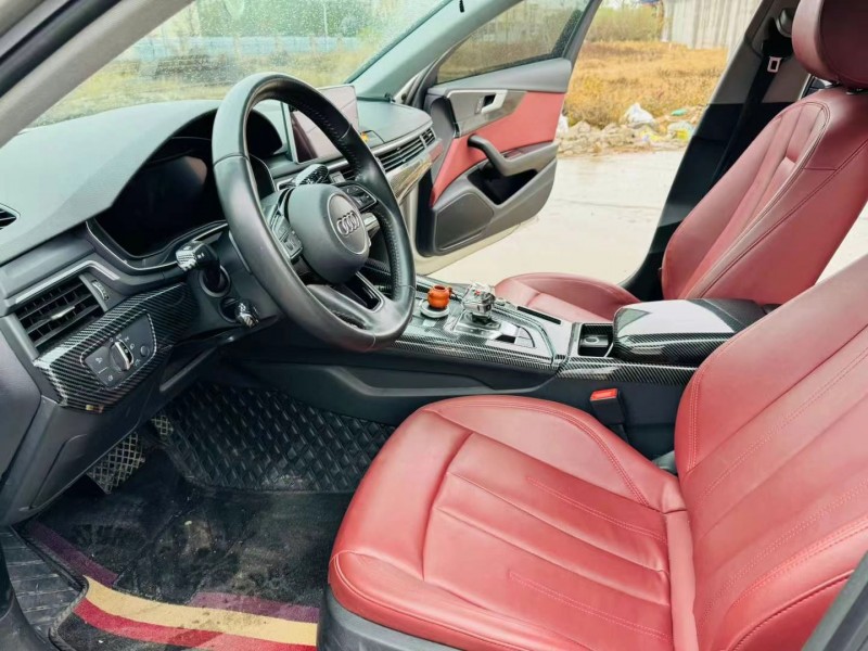 济宁17年奥迪A4L8