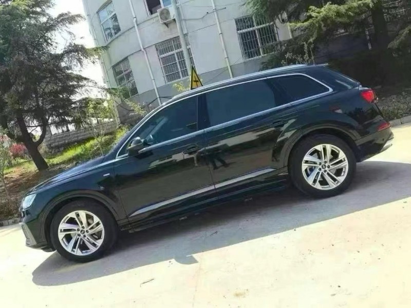 煙臺22年奧迪Q73